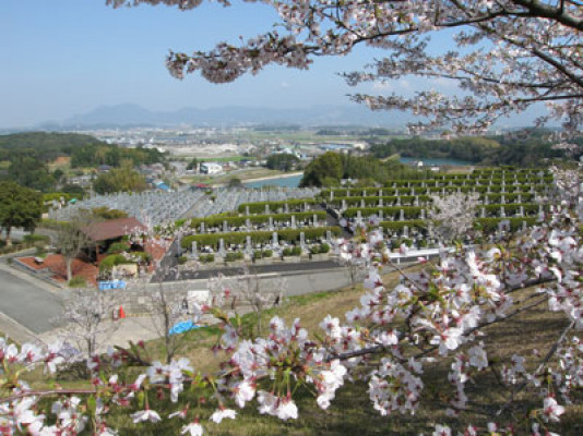 遠賀町営　遠賀霊園