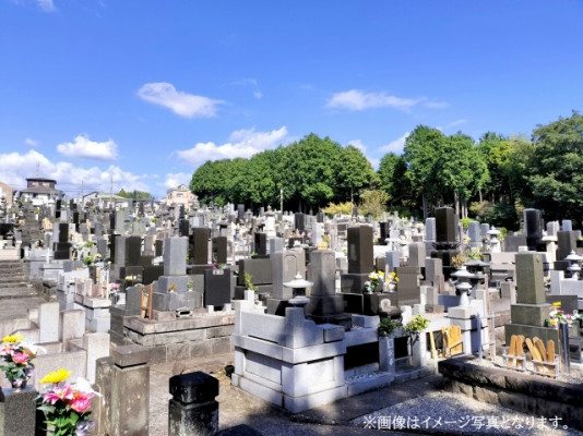 由仁町営三川墓地