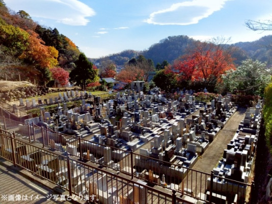 潟上市営　天神下墓地公園