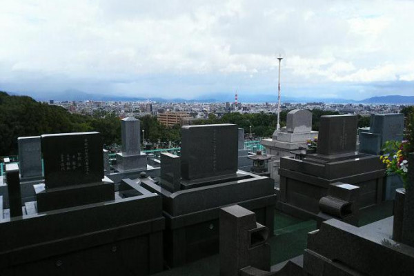 熊本市営 浦山墓園