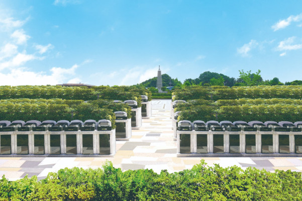 第三白岡霊園