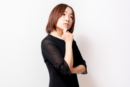 葬儀の写真をSNSに投稿してもいい?現代のマナー考察