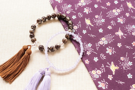 数珠の種類と宗派別の違いを徹底解説