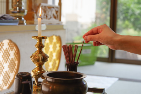 小さな自宅法事のやり方|最低限必要なものと準備リスト