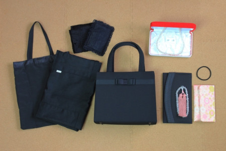 参列者が持つべきカバン・バッグのマナー