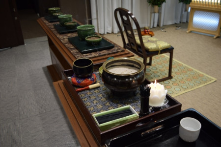 焼香のときに話しかけられたら?